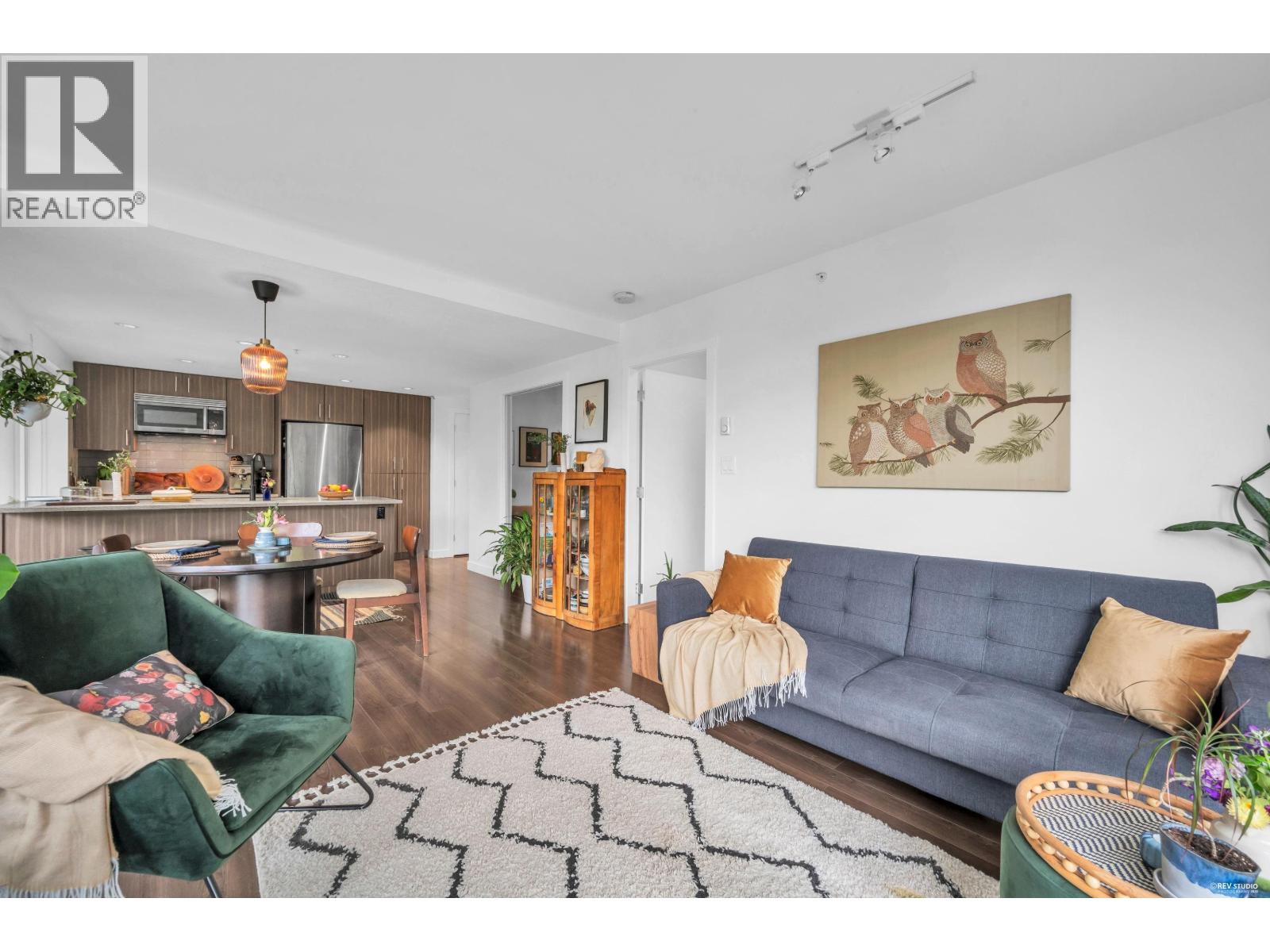 201 608 BELMONT STREET, New Westminster