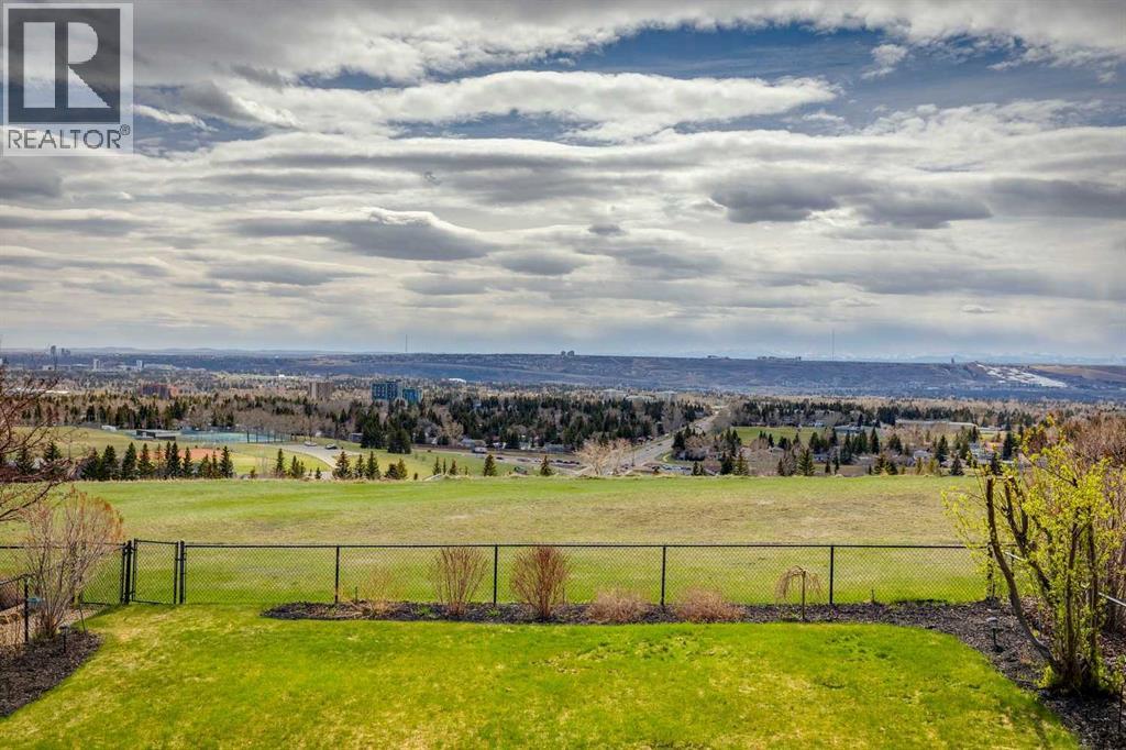 55 Edenstone View NW - 45