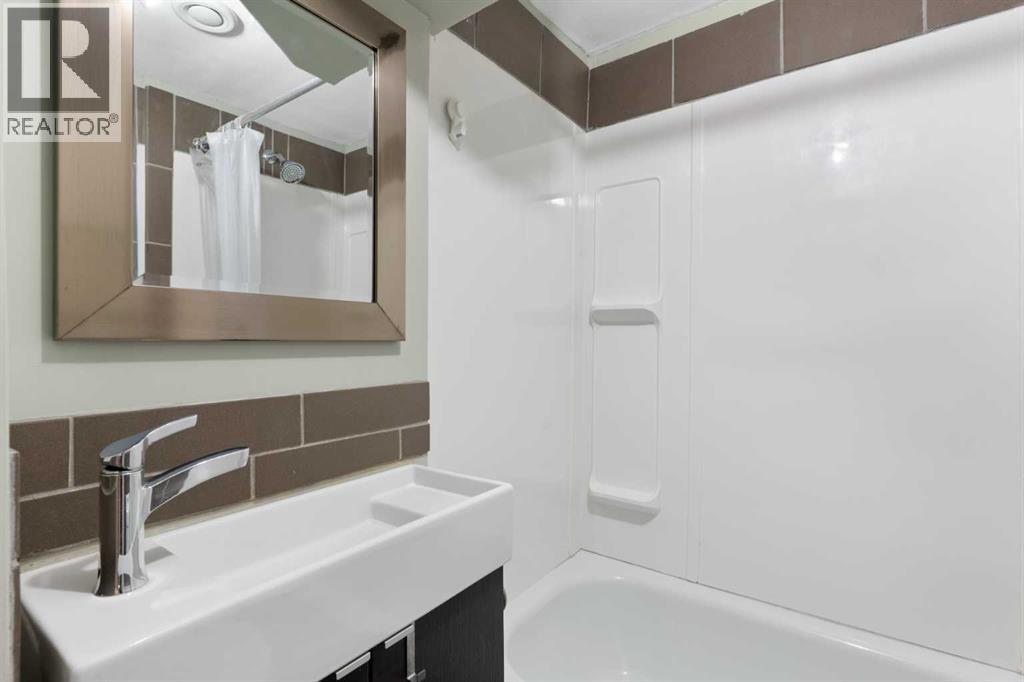 121 Mountain Street, Cochrane