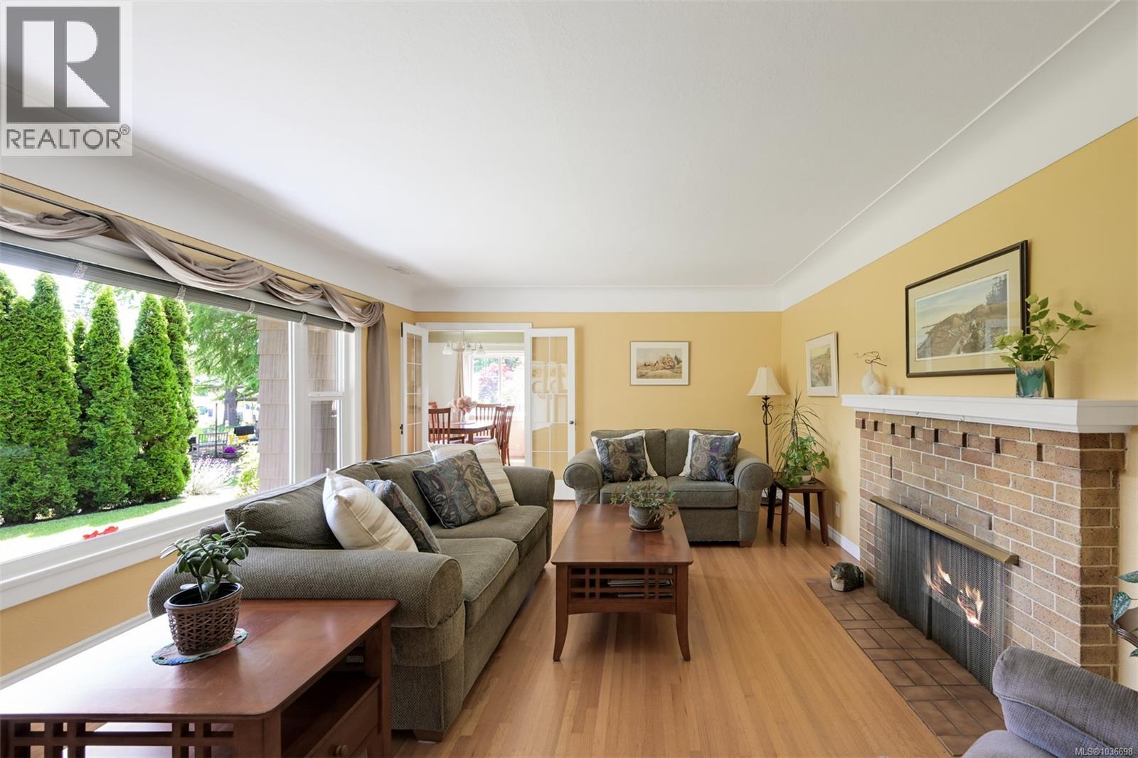 1718 Garnet Rd - 11