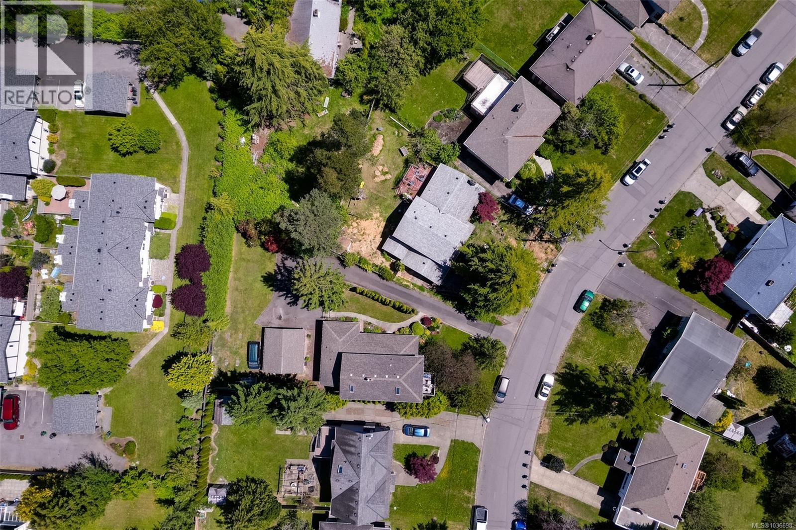 1718 Garnet Rd - 60