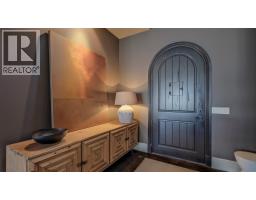 1749 Capistrano Drive, Kelowna, BC V1V2Z3 Photo 49