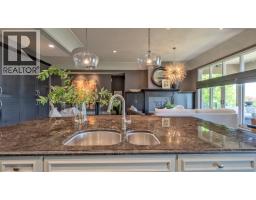 1749 Capistrano Drive, Kelowna, BC V1V2Z3 Photo 63