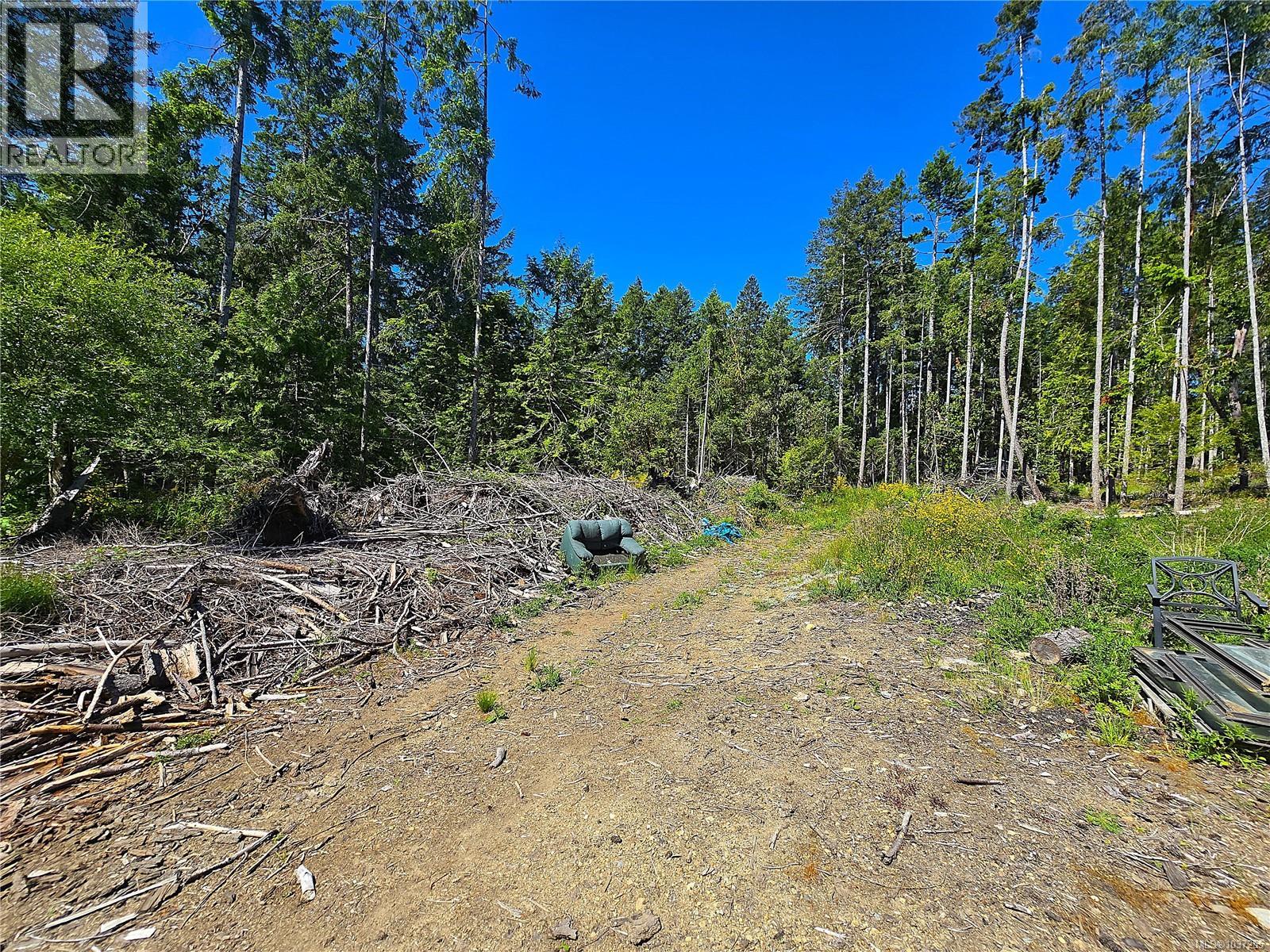 516 Berg Rd - 35
