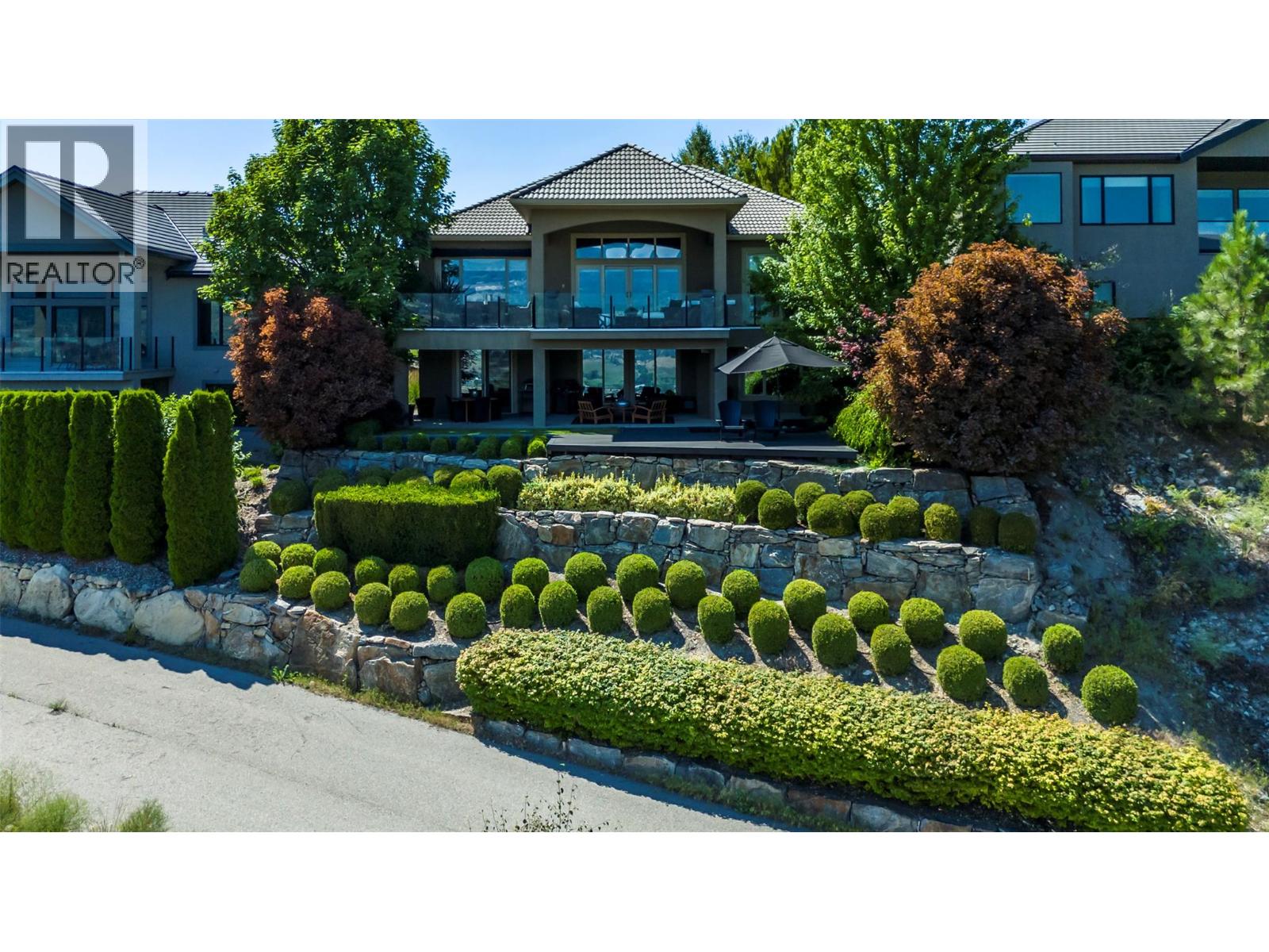 1749 Capistrano Drive - 53