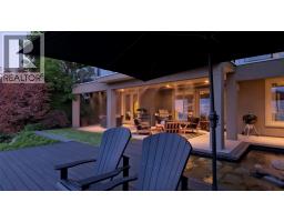 1749 Capistrano Drive, Kelowna, BC V1V2Z3 Photo 21