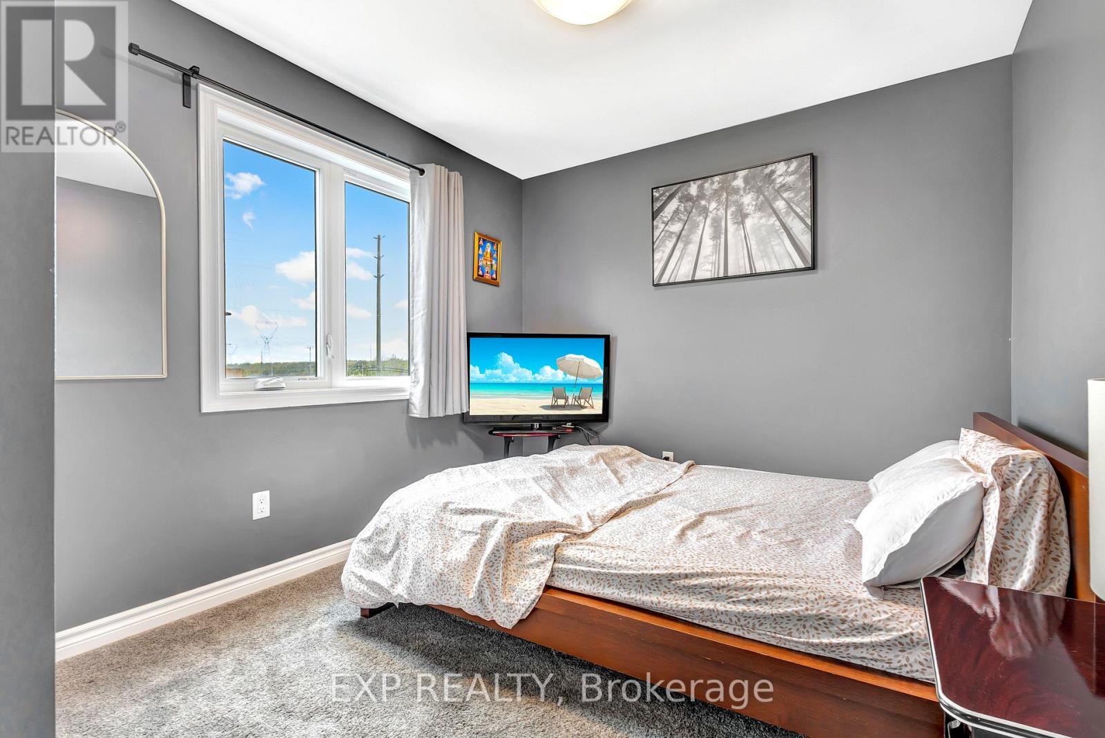 180 JARDINIERE STREET - 28