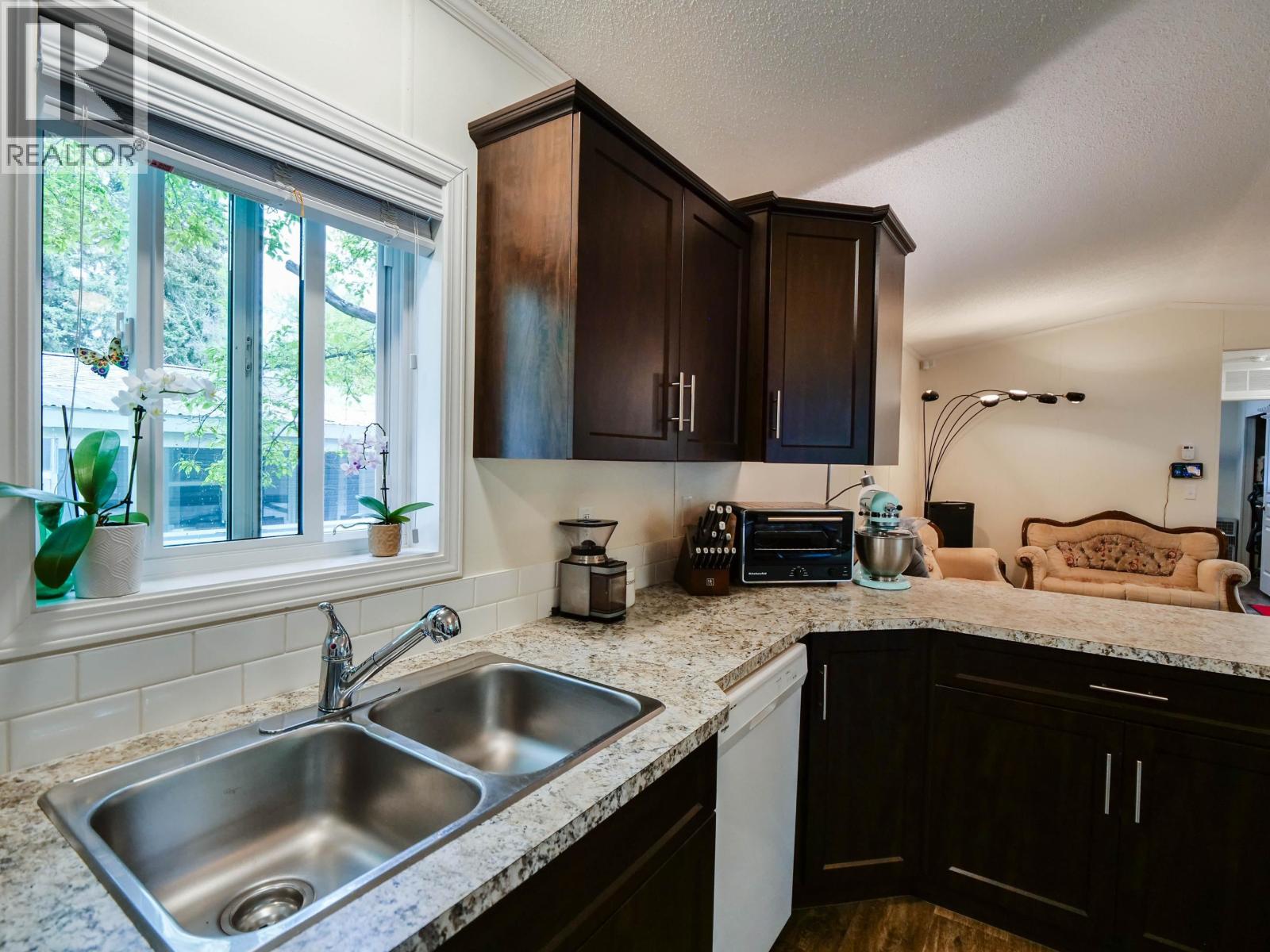 7 654 NORTH FRASER DRIVE, Quesnel