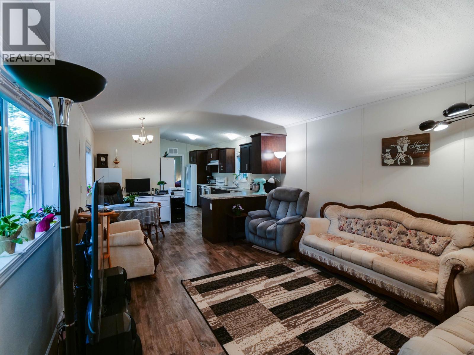 #7 654 NORTH FRASER DRIVE - 2