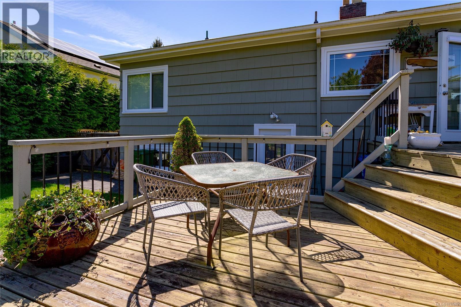 855 Linkleas Ave - 25