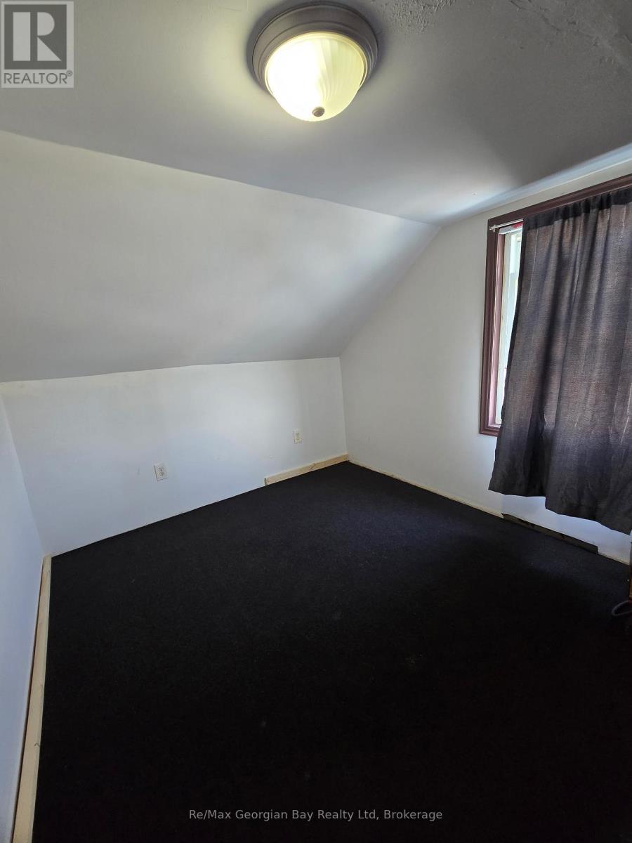 111 ANDREW STREET S - 19