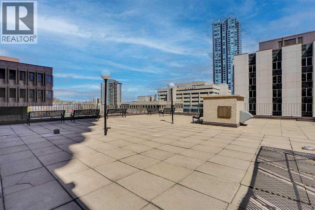 #2205 221 6 Avenue SE - 36