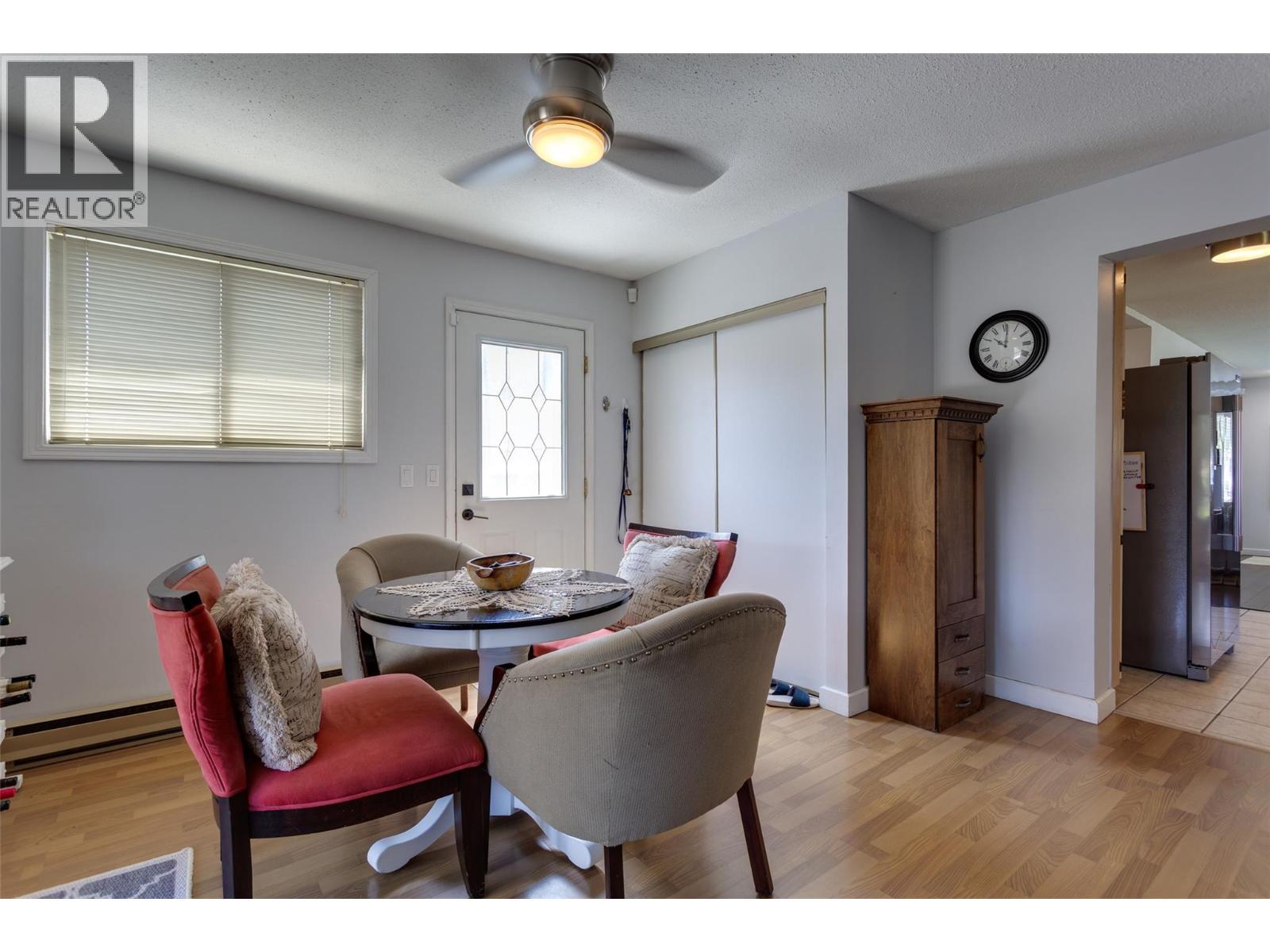 1490 Cornwall Road - 8