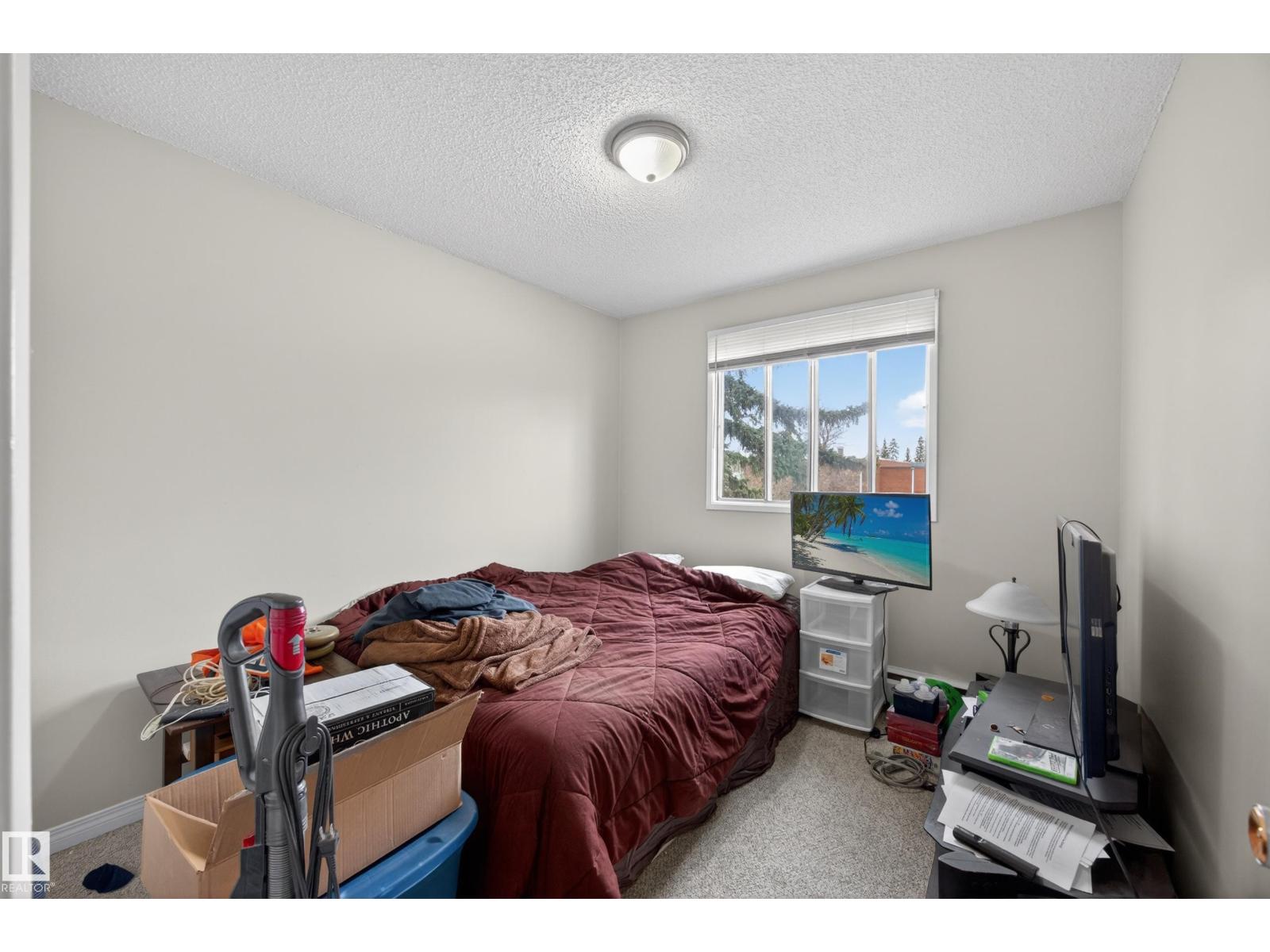 #209 4503 51 ST - 27