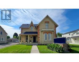 2169 King Road, King, ON L7B1A6 Photo 7