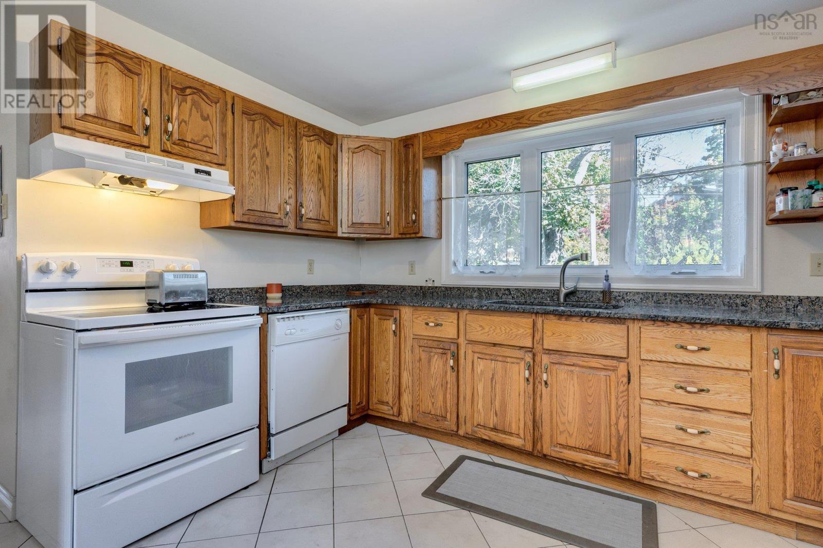 6926 - 6932 mumford Road - 16
