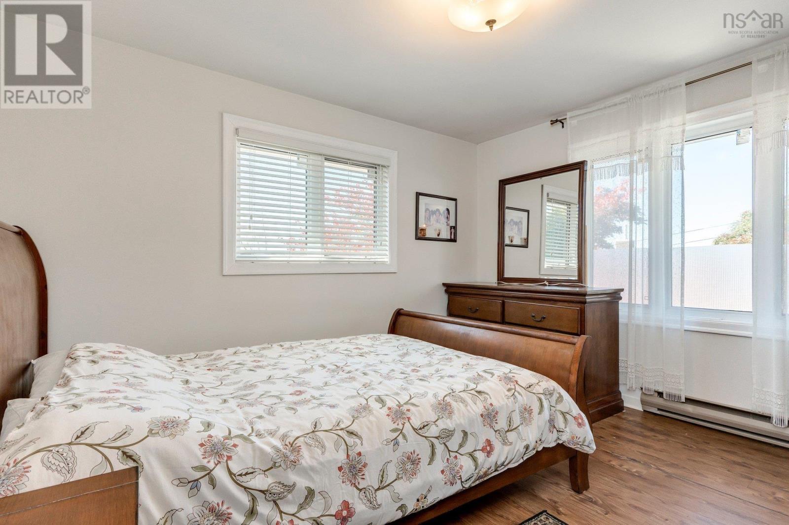 6926 - 6932 mumford Road - 18