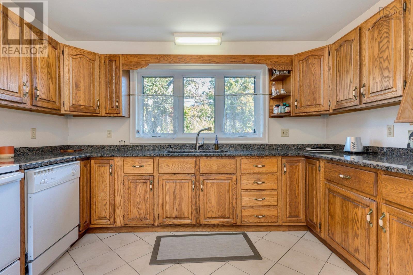 6926 - 6932 mumford Road - 15