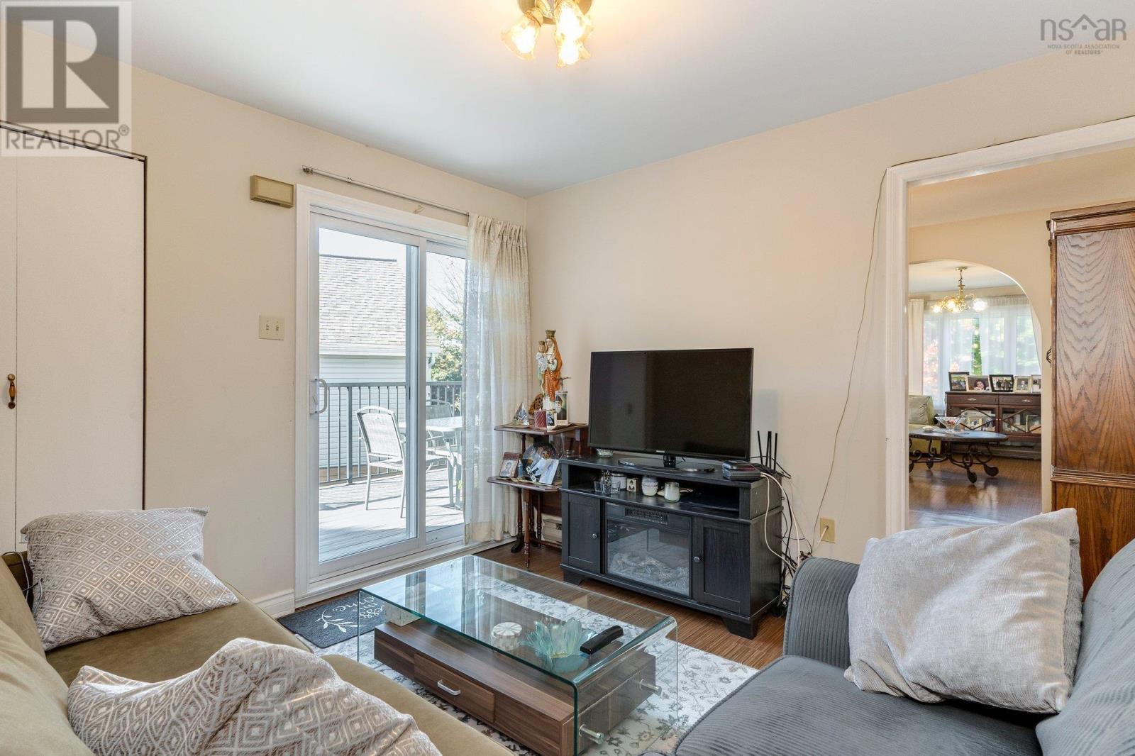 6926 - 6932 mumford Road - 13