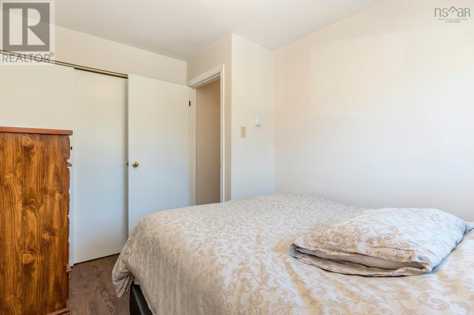 6926 - 6932 mumford Road - 28