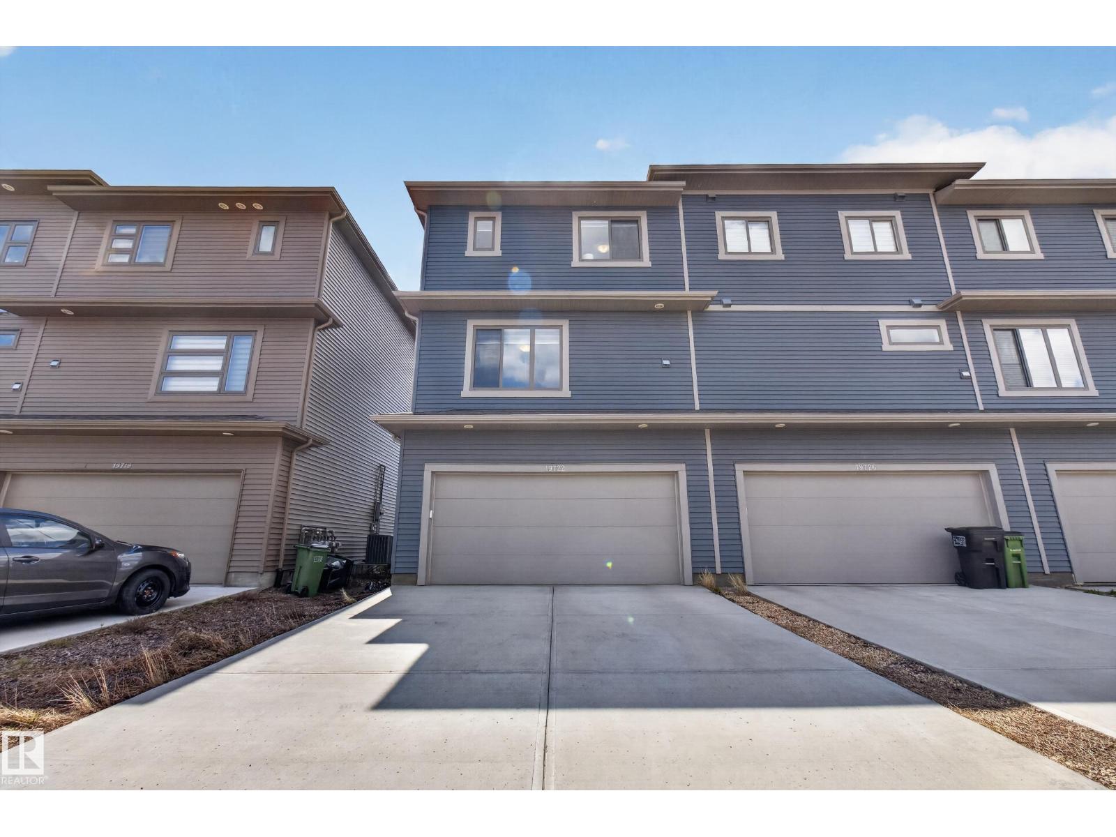 19722 26A AV NW - 28