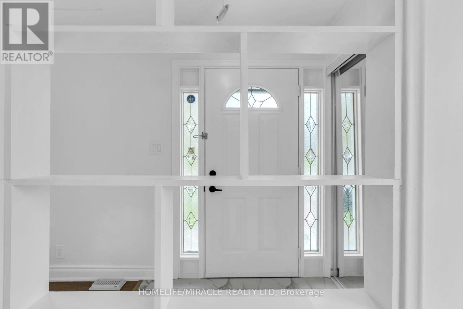 205 BURLINGTON STREET - 27