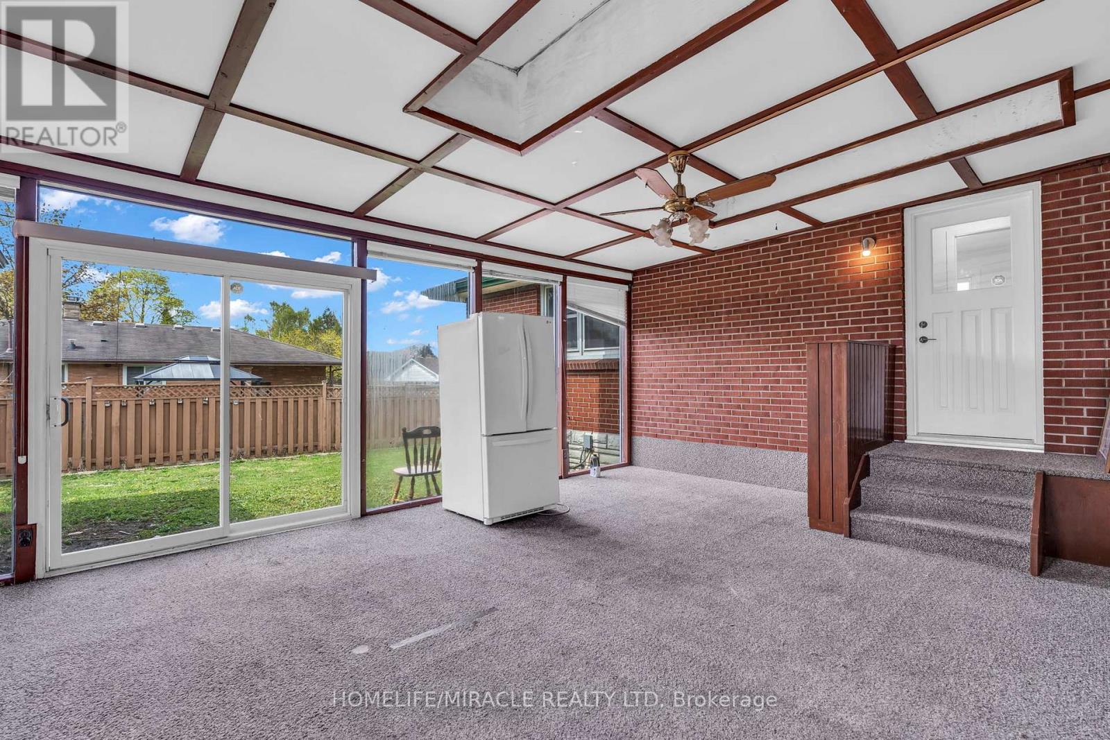 205 BURLINGTON STREET - 38