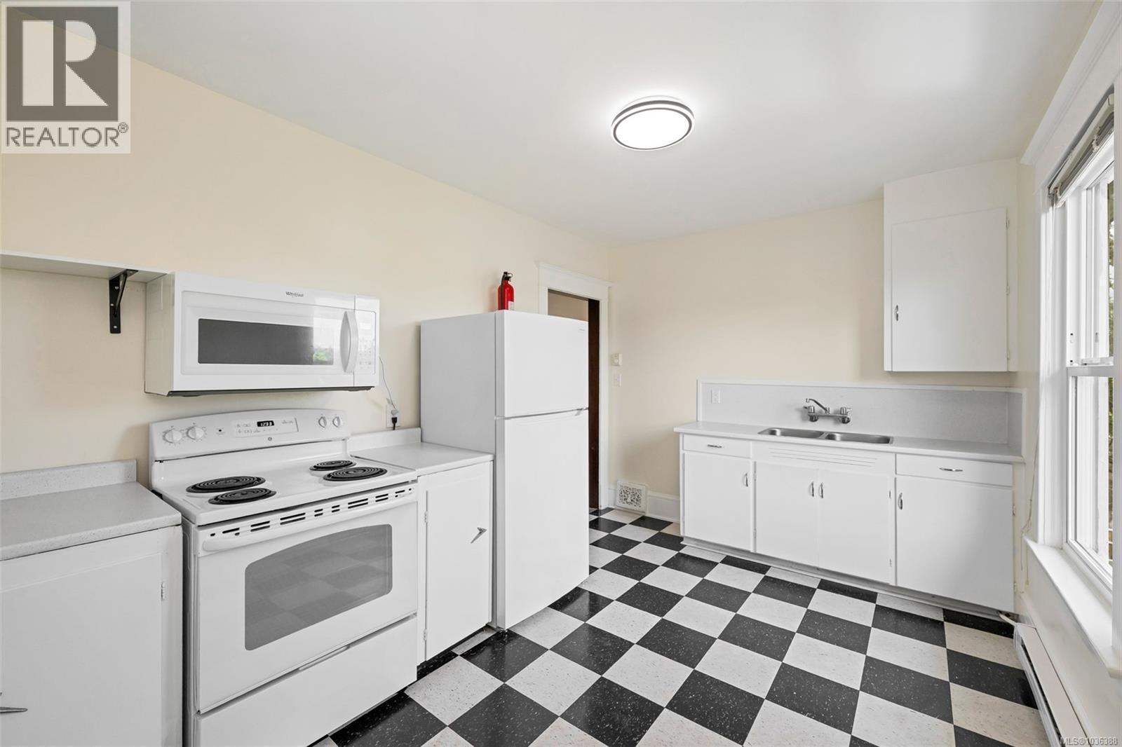 1909 FERNWOOD Rd - 13