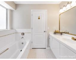 72 21928 48 Avenue, Langley, BC V3A8H1 Photo 11