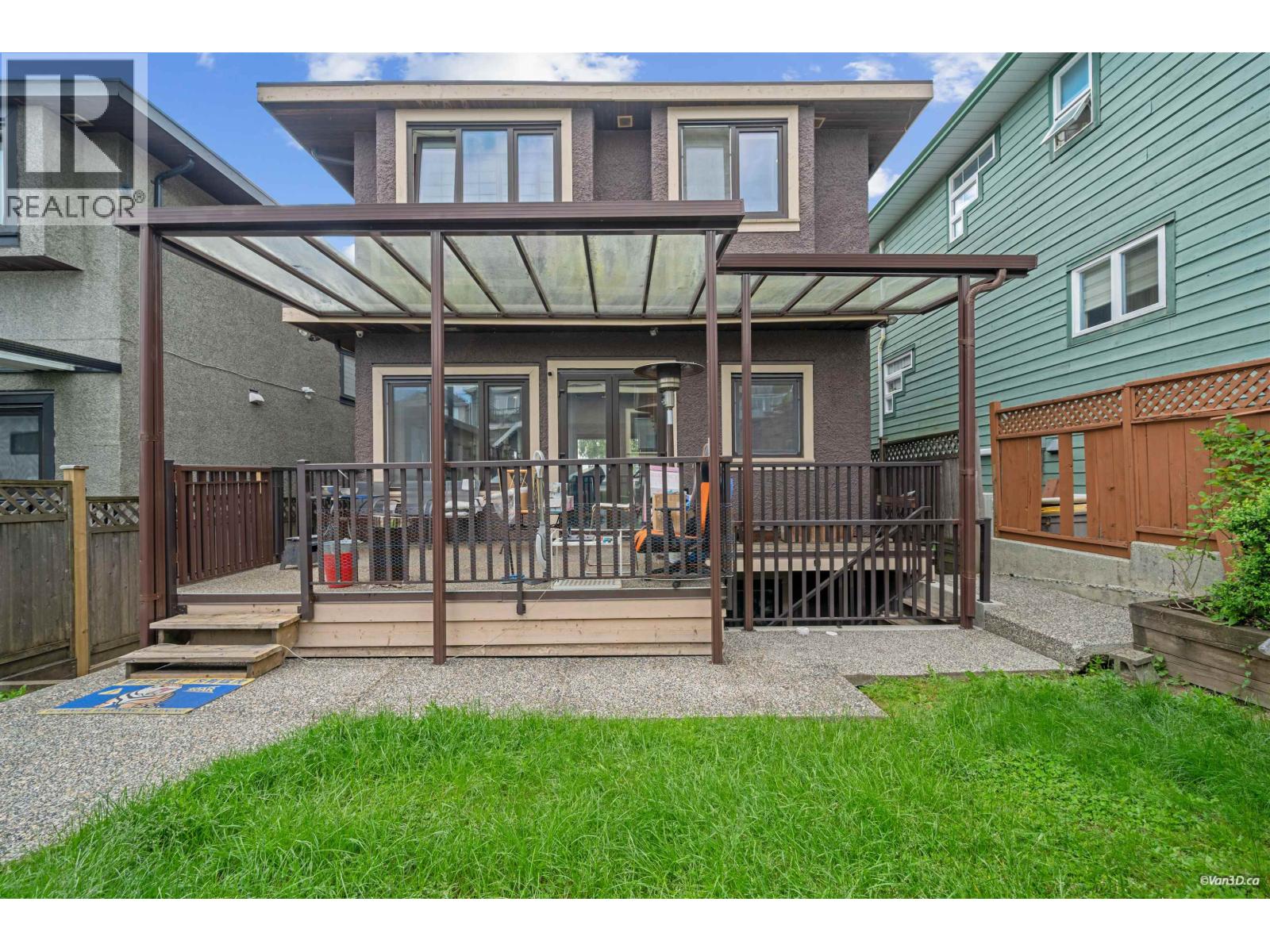 8 GLYNDE AVENUE, Burnaby