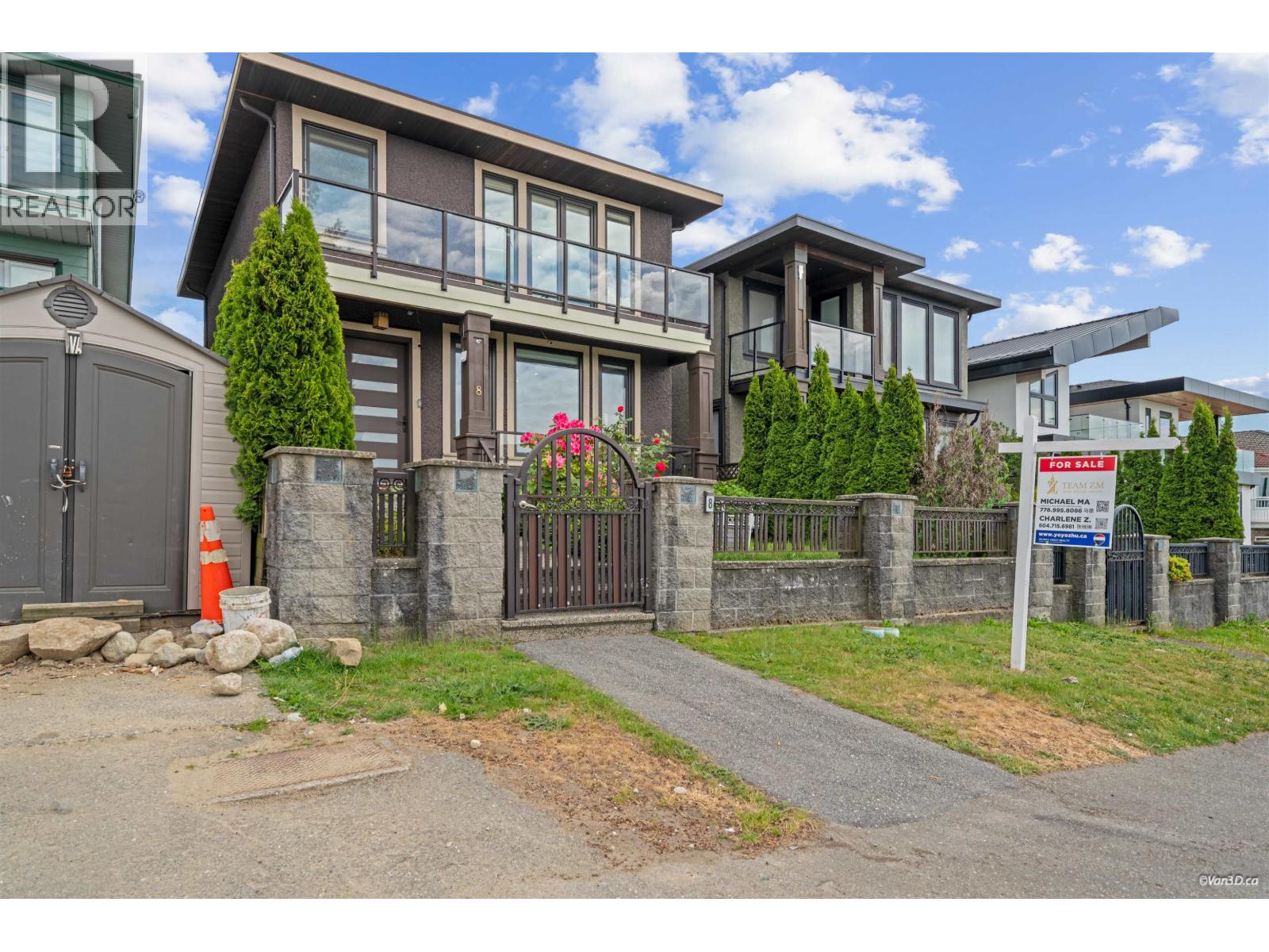 8 GLYNDE AVENUE, Burnaby