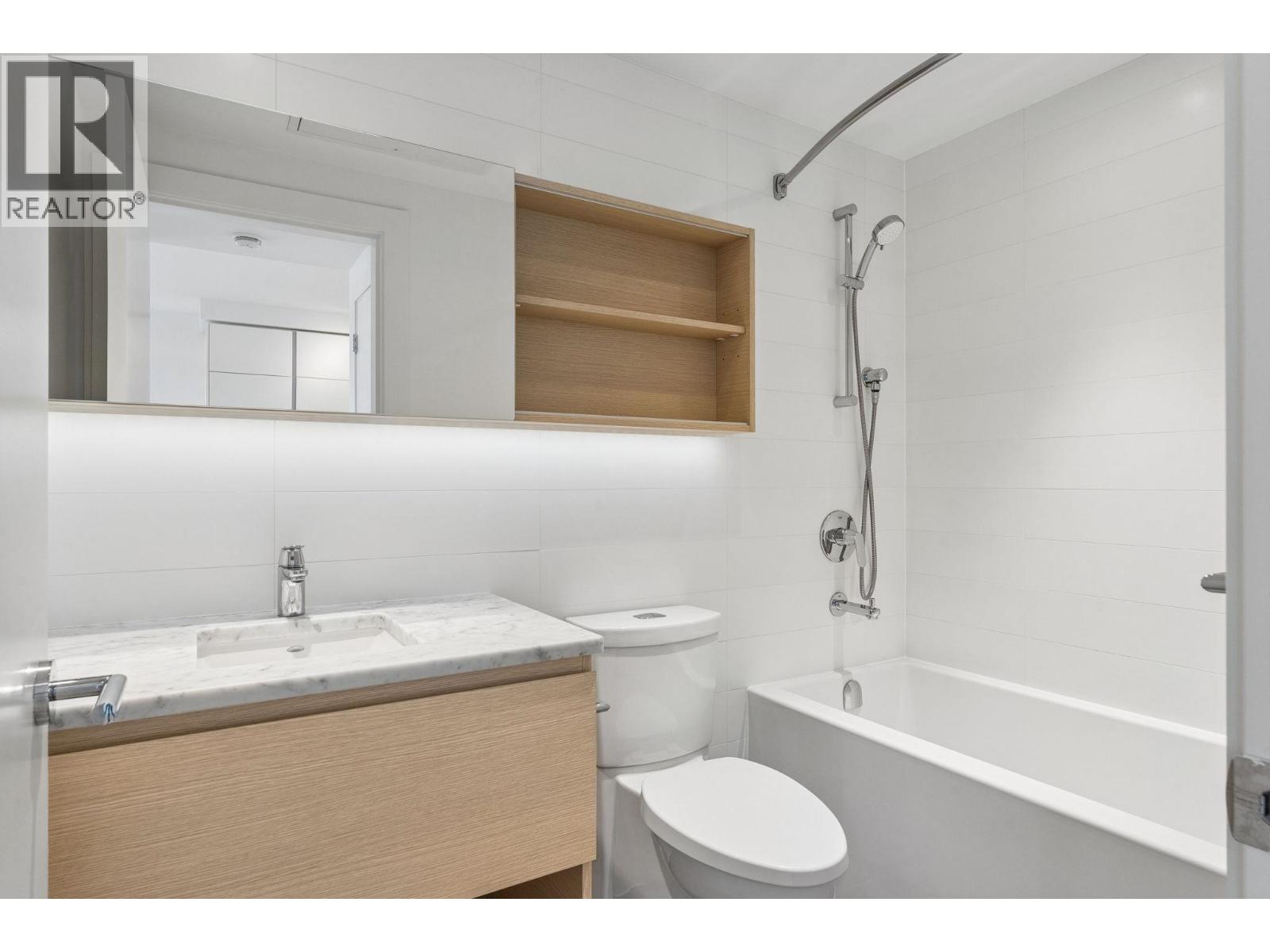 1808 525 FOSTER AVENUE, Coquitlam