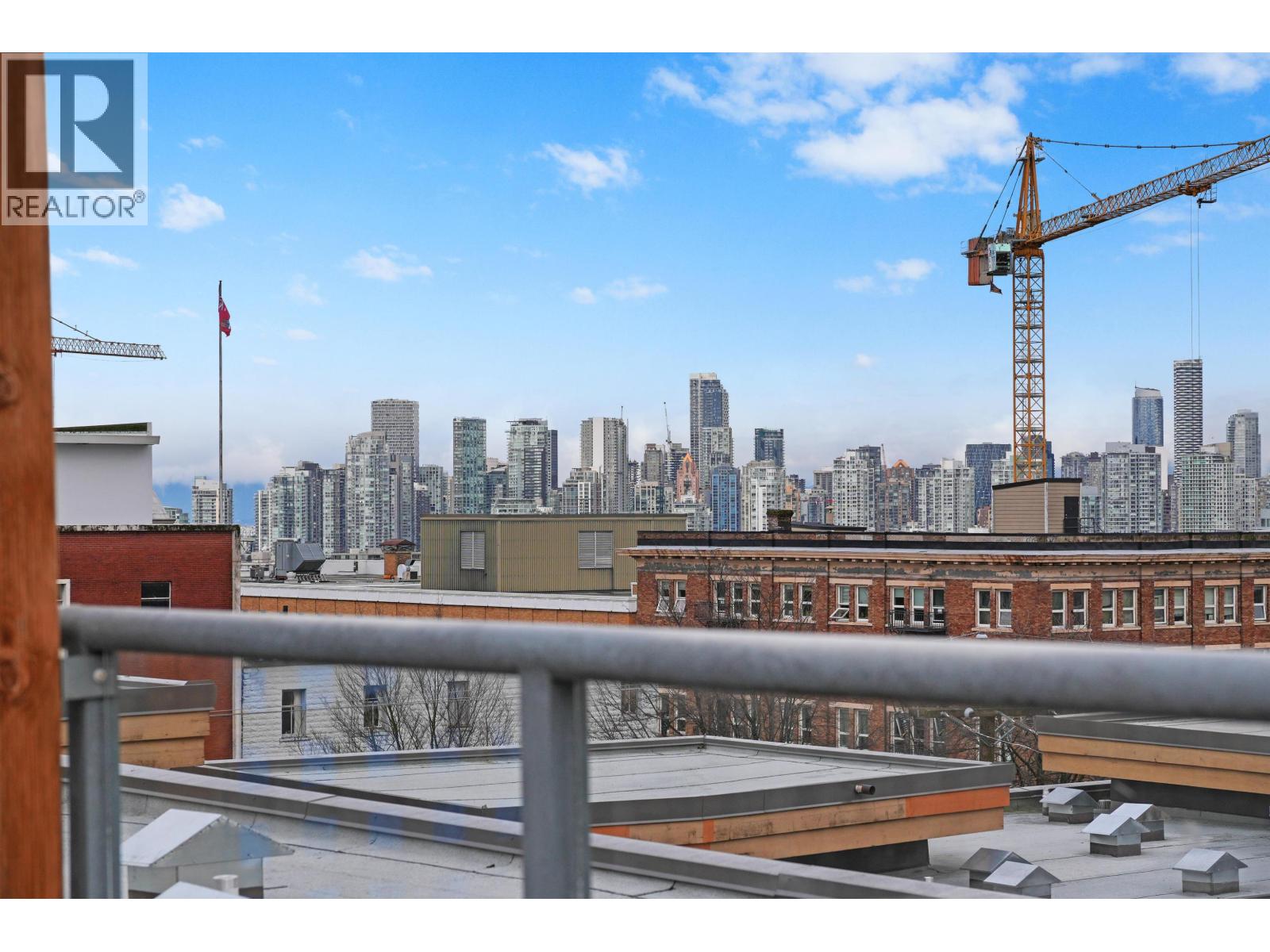 303 2688 WATSON STREET, Vancouver