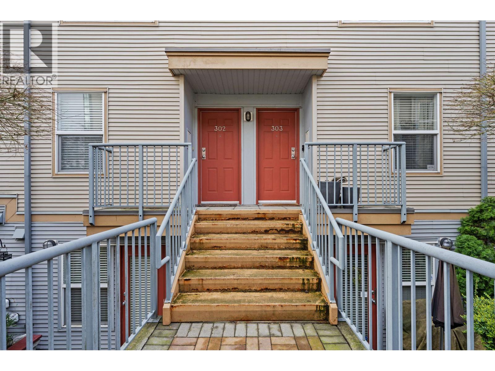 303 2688 WATSON STREET, Vancouver