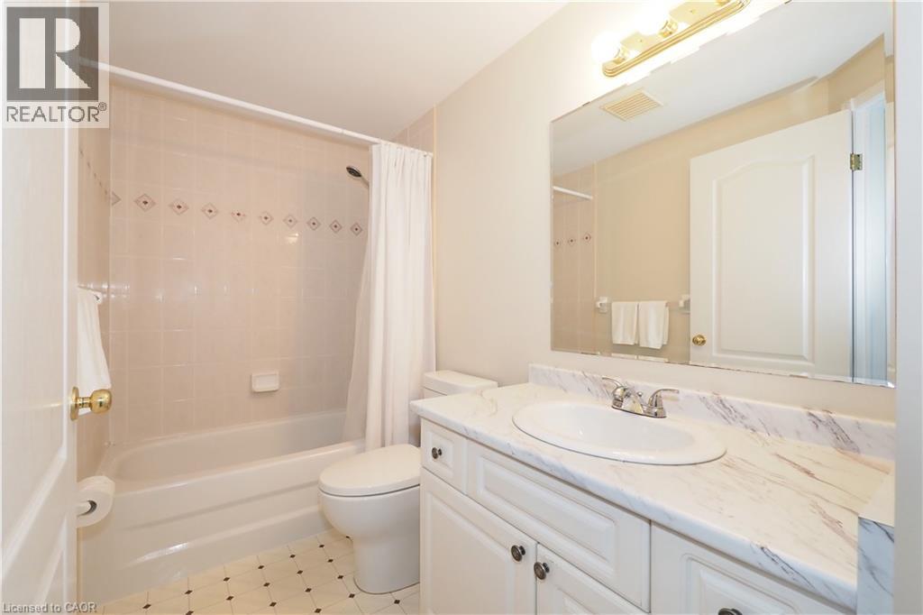 28 BRISTOW CREEK Drive, Elmira, Ontario, N3B3K6 — Photo 16