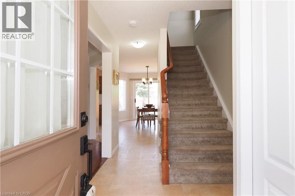 28 BRISTOW CREEK Drive, Elmira, Ontario, N3B3K6 — Photo 12