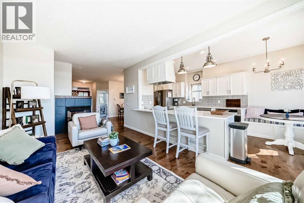 5 Bridle Estates Road SW - 21