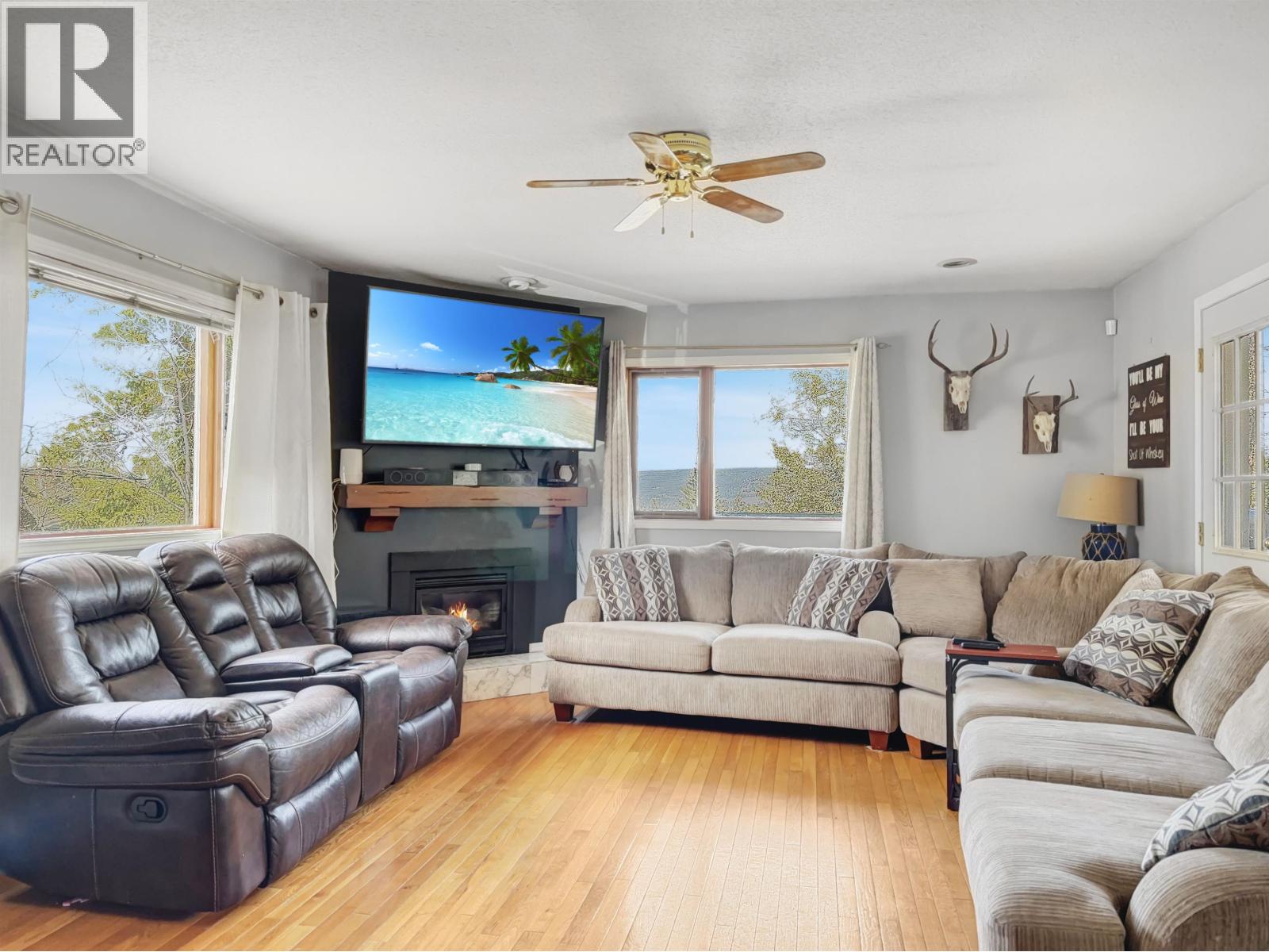 1008 RICHARD ROAD - 20