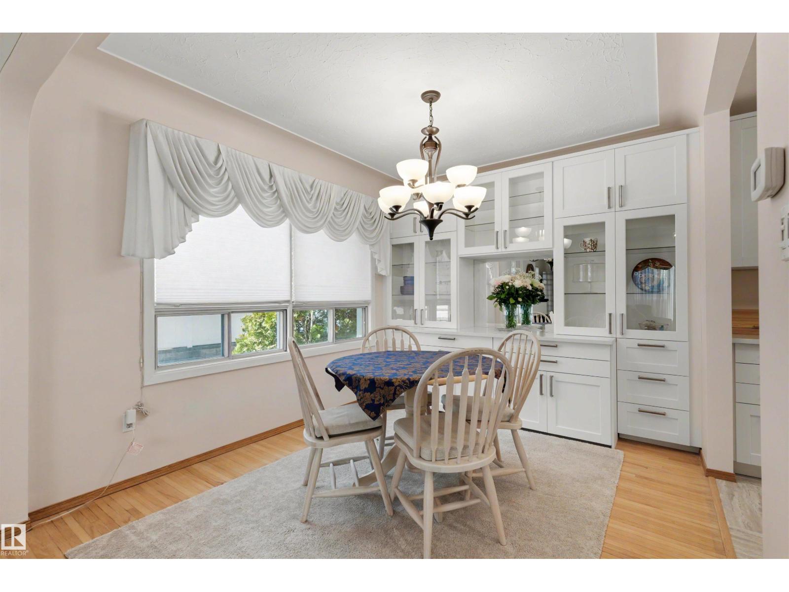9602 85 Street NW - 6