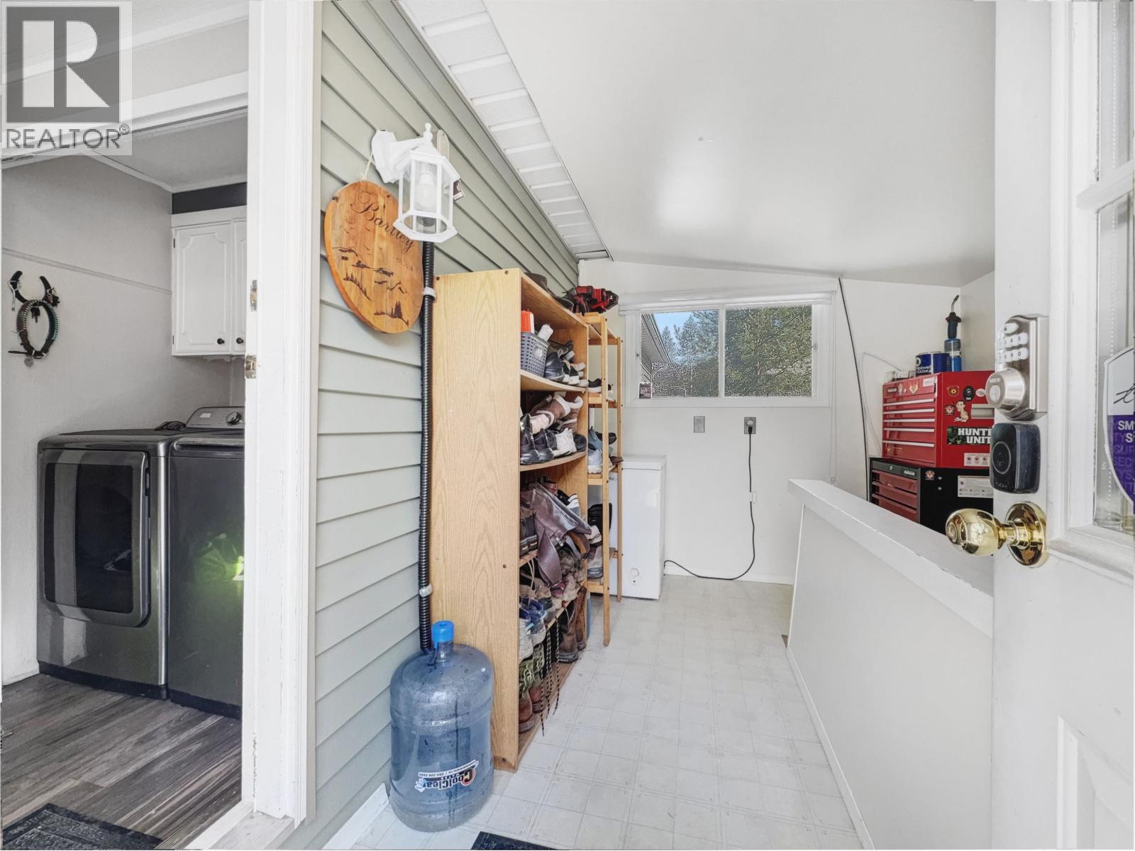1008 RICHARD ROAD - 28