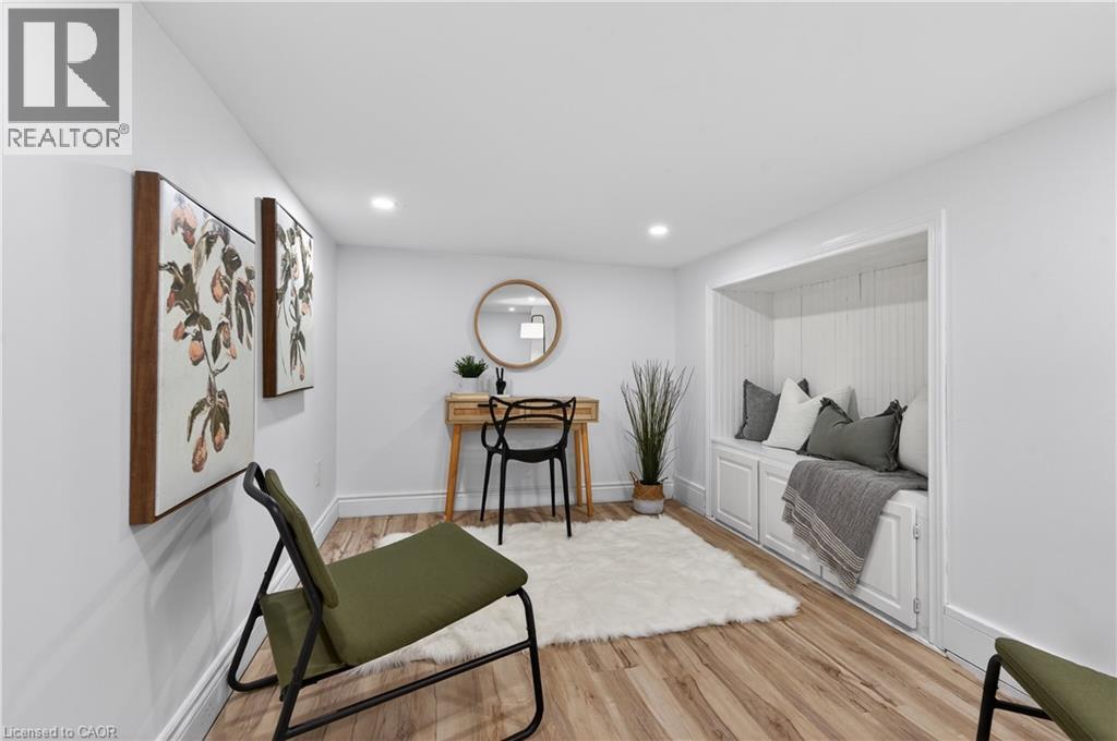 8 EAST 23RD Street - 31