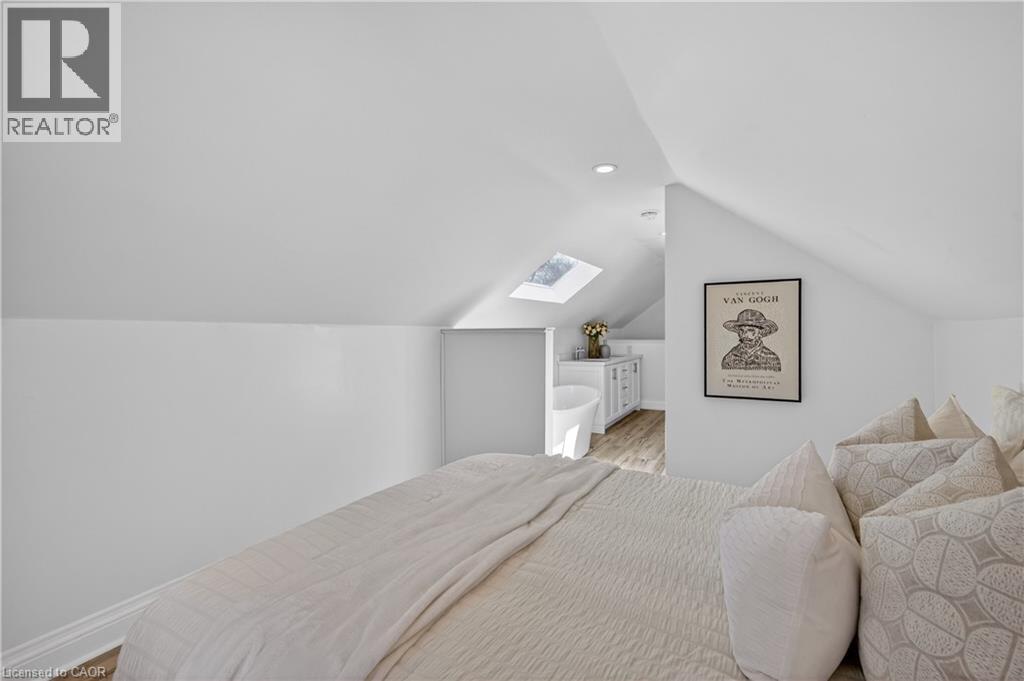 8 EAST 23RD Street - 27