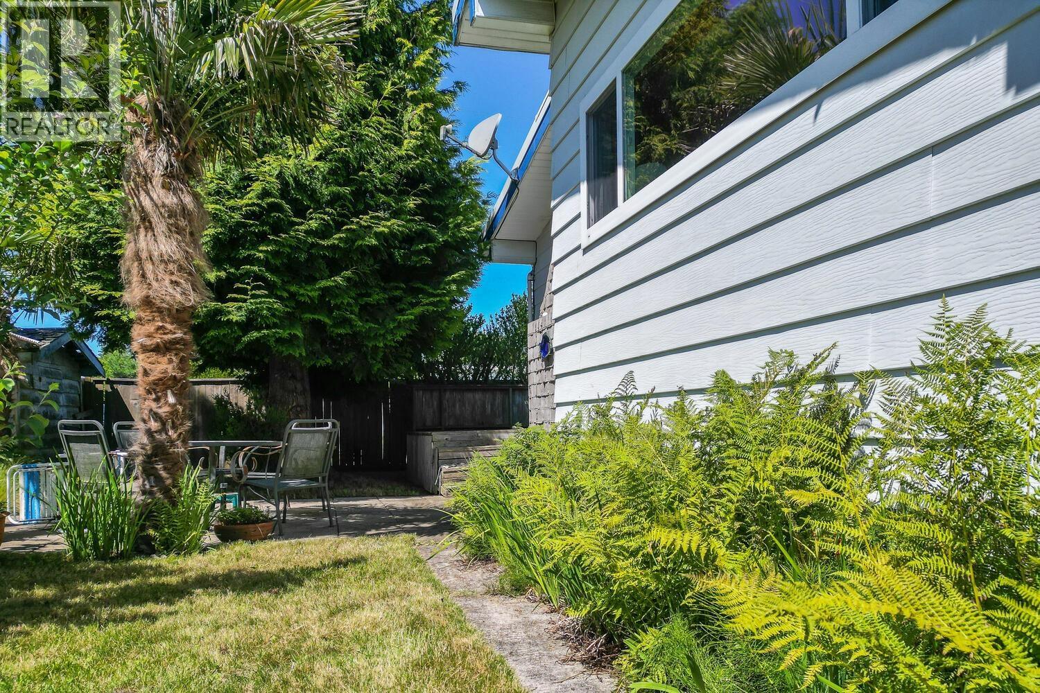 5086 12 Avenue, Delta