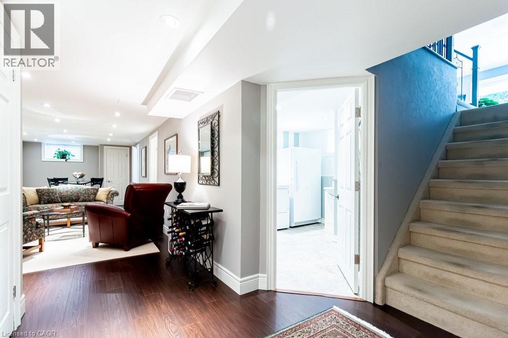 66 GARDEN Avenue - 35