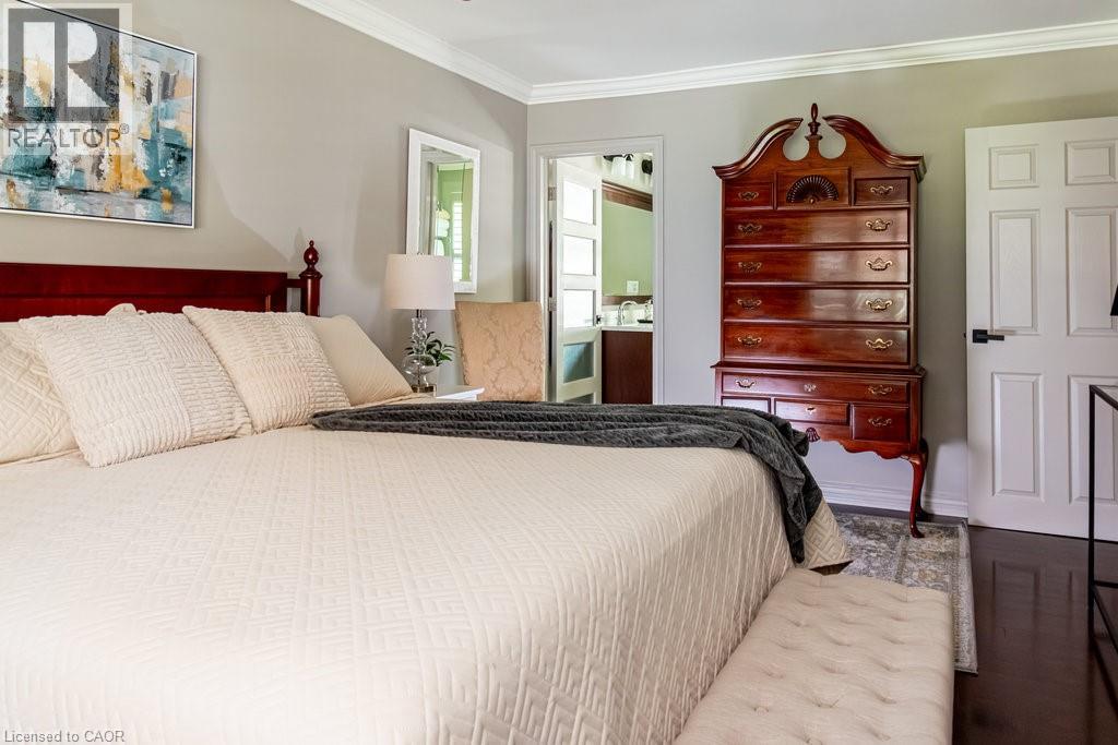 66 GARDEN Avenue - 30