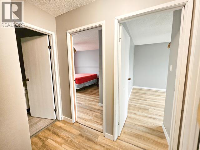 620 YATES CRESCENT - 13