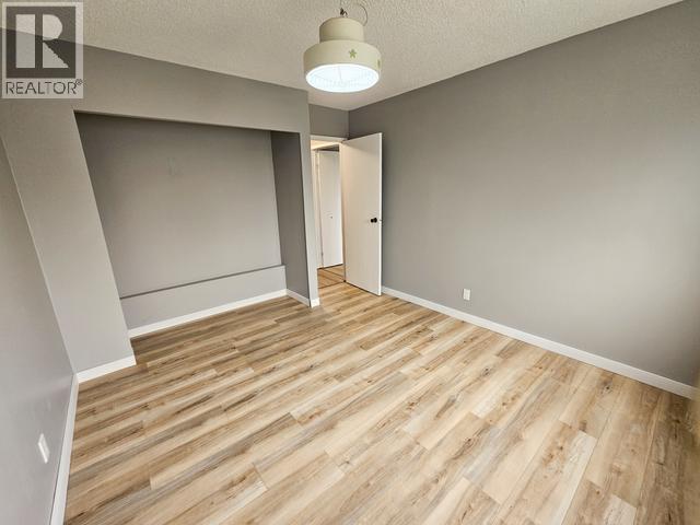 620 YATES CRESCENT - 14