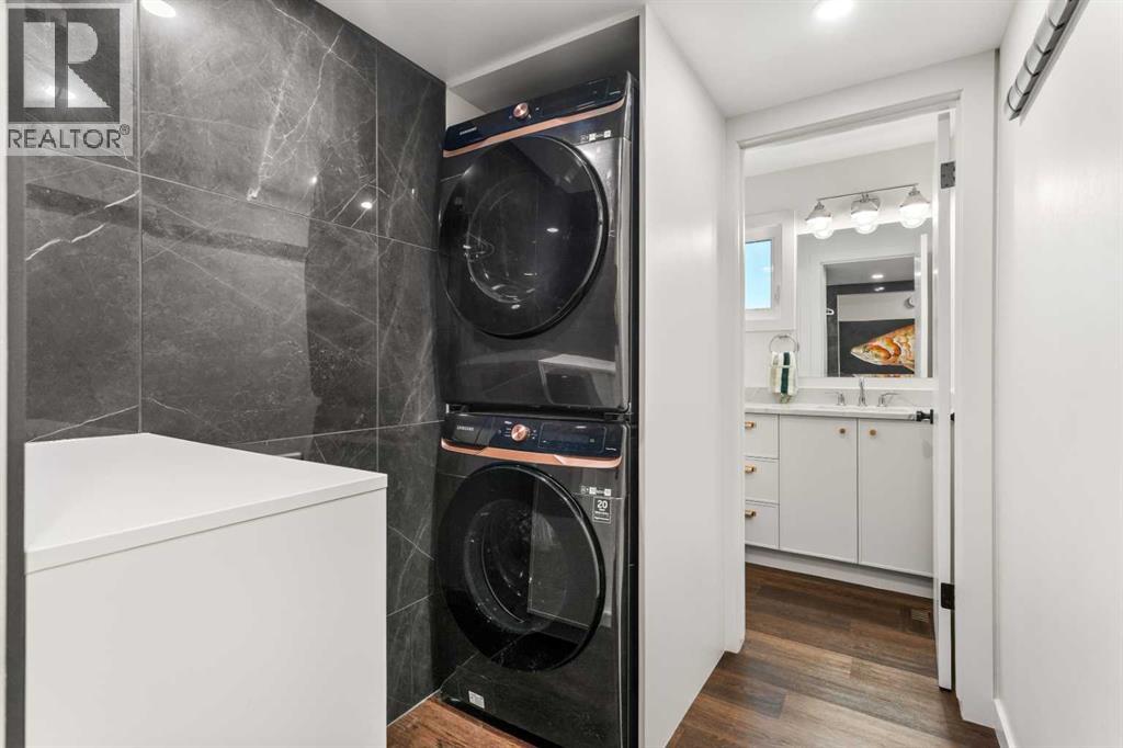 263 Silvergrove Place NW - 25