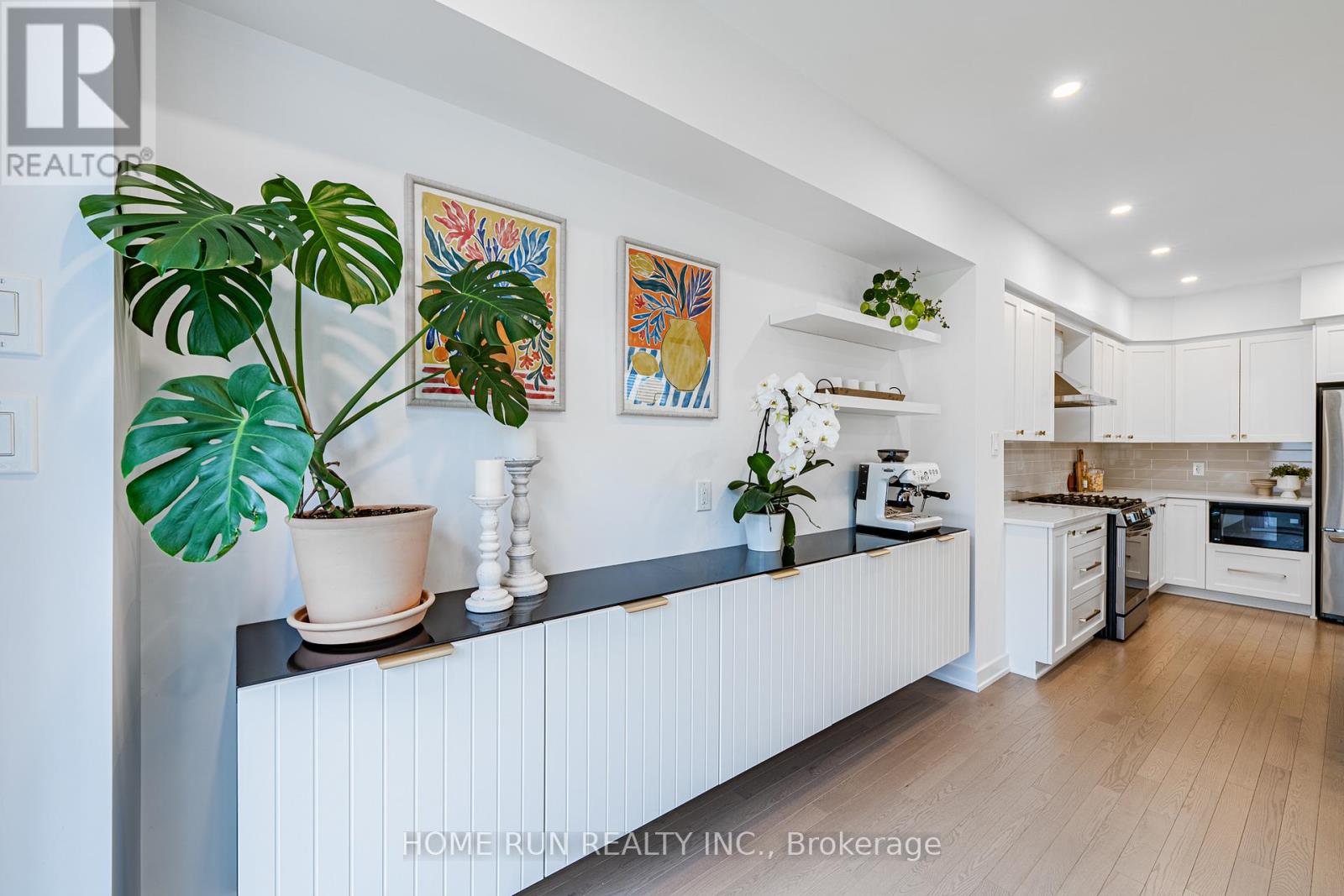 222 FINSBURY AVENUE - 13