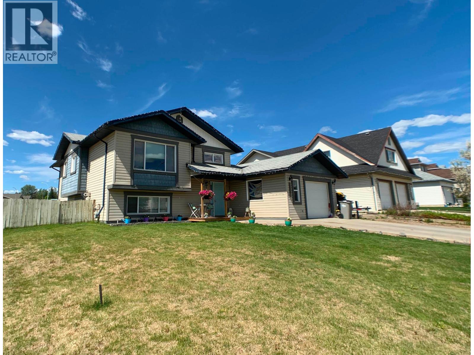 5201 HALLMARK CRESCENT - 28